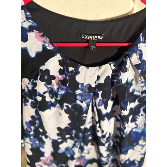 Express 8 Black White Blue Floral Sleeveless Fit and Flare Shift Mini Dress - Picture 3 of 6